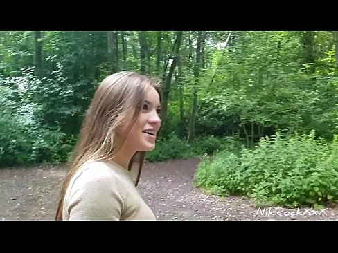 ❤️ Evelina'ya halka açık bir yerde sevişmemizi önerdim! O evet dedi. Sonra onu kıçından becerdim ve ağzına cum. Sonra kendine kızdı. Porno tr.kutjeporno.ru